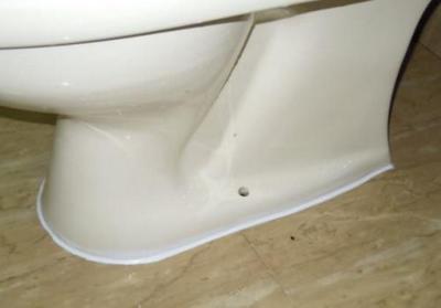 衛(wèi)生間裝修別再打玻璃膠了,如今都用這種代替,防水又耐臟